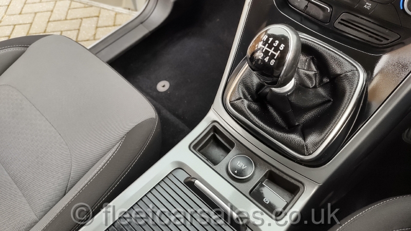 ford kuga new shape front seats